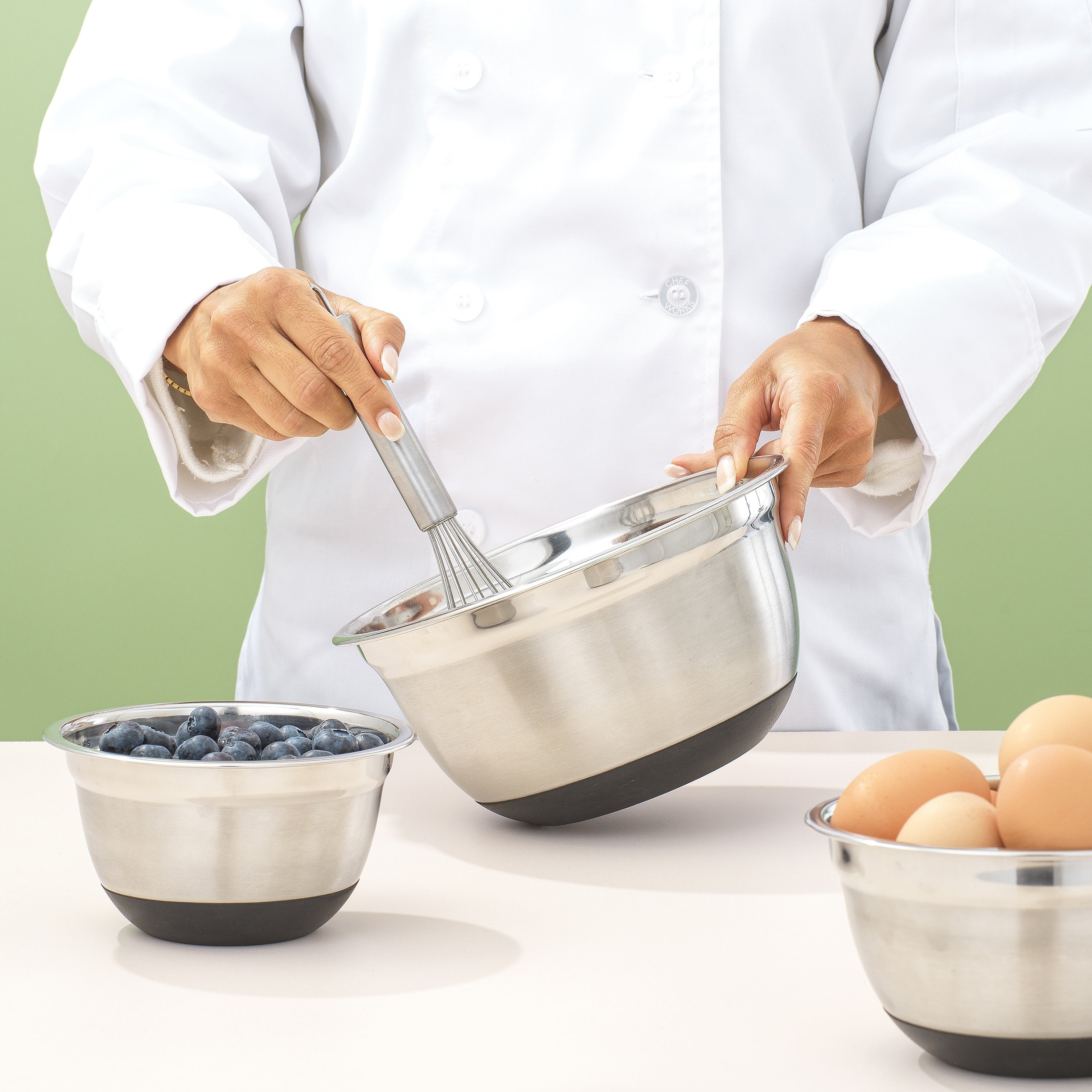 JoyJolt Stainless Steel Mixing Bowls with Lids Set of 7, Black